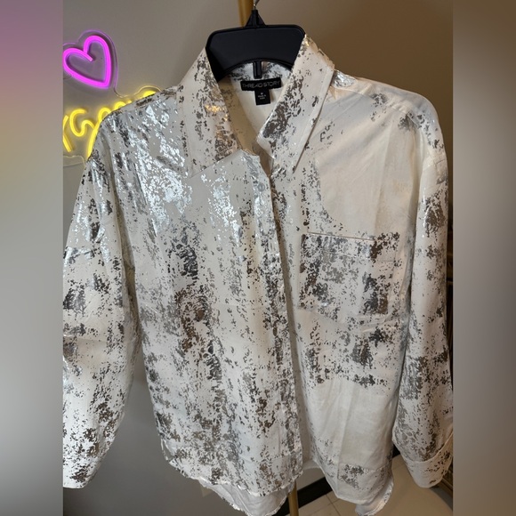 Thread Story Silver and white Blouse - Picture 5 of 10